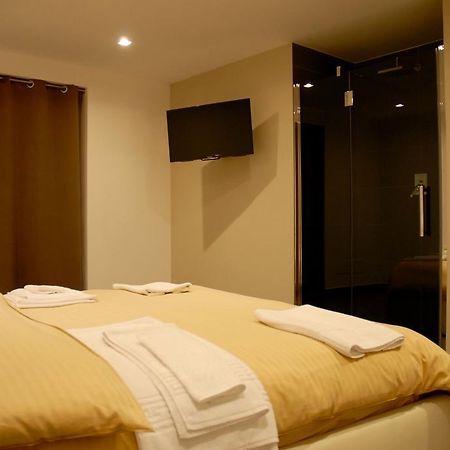 Yuba - Aragon Home Holiday 蒙塔尔巴诺埃利科纳 外观 照片